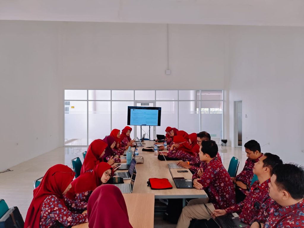 LPM UMKU Gelar Rapat Koordinasi dan Evaluasi GPM dan SPM